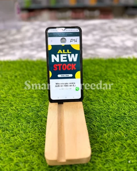 Minimalist Wooden Mobile Phone Stand | Desktop Holder